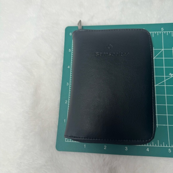 Samsonite travel folio back - Picture 11 of 13